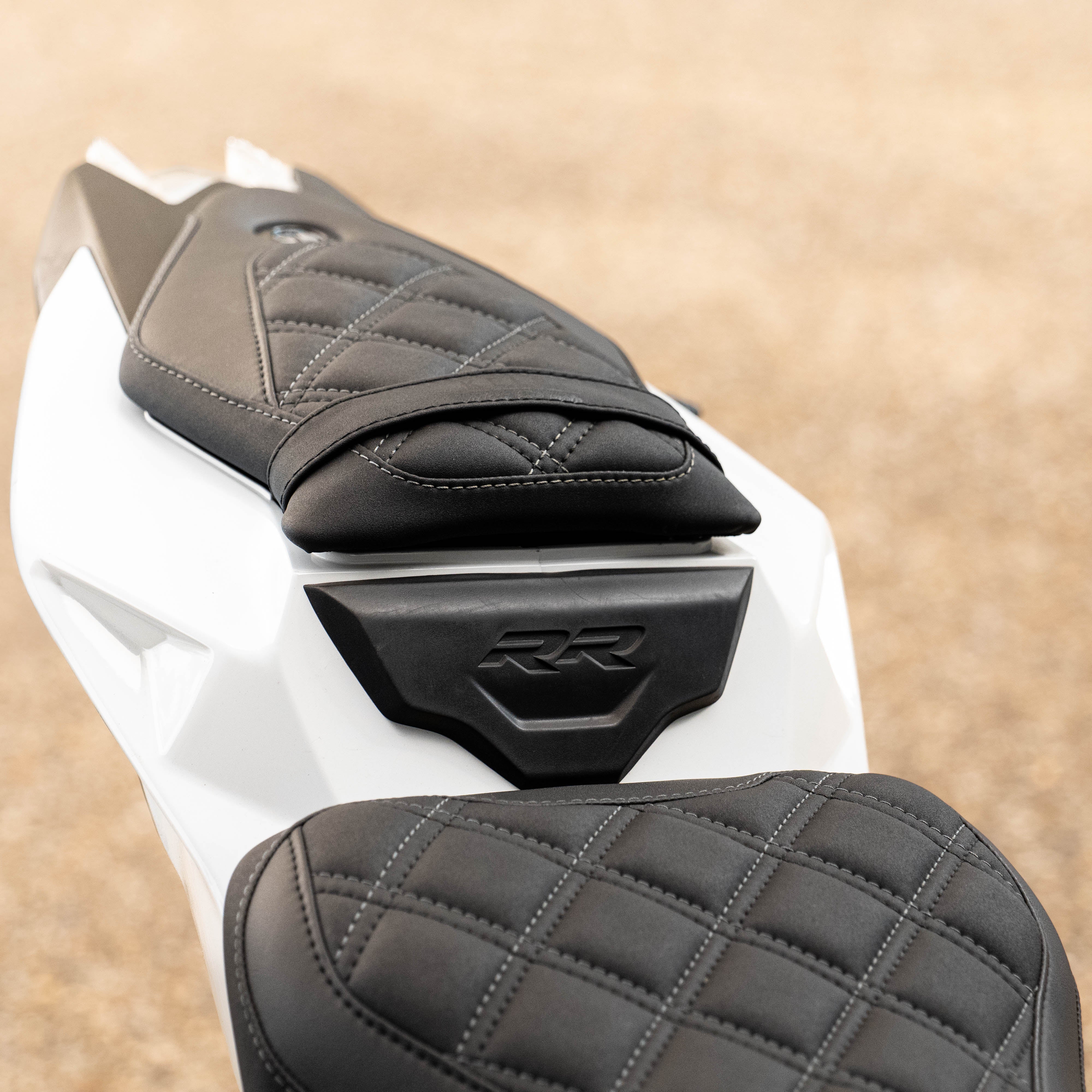 BMW S1000RR /S1000R (2015–2018) COMFORT SEAT TRIM - Image 7