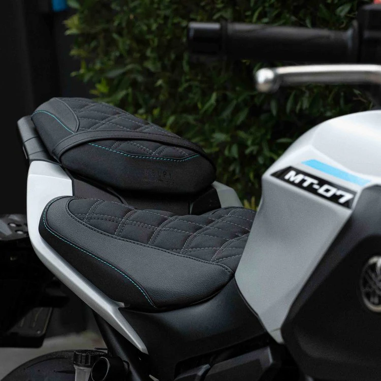 YAMAHA MT07 (2025+) COMFORT SEAT TRIM - Image 3