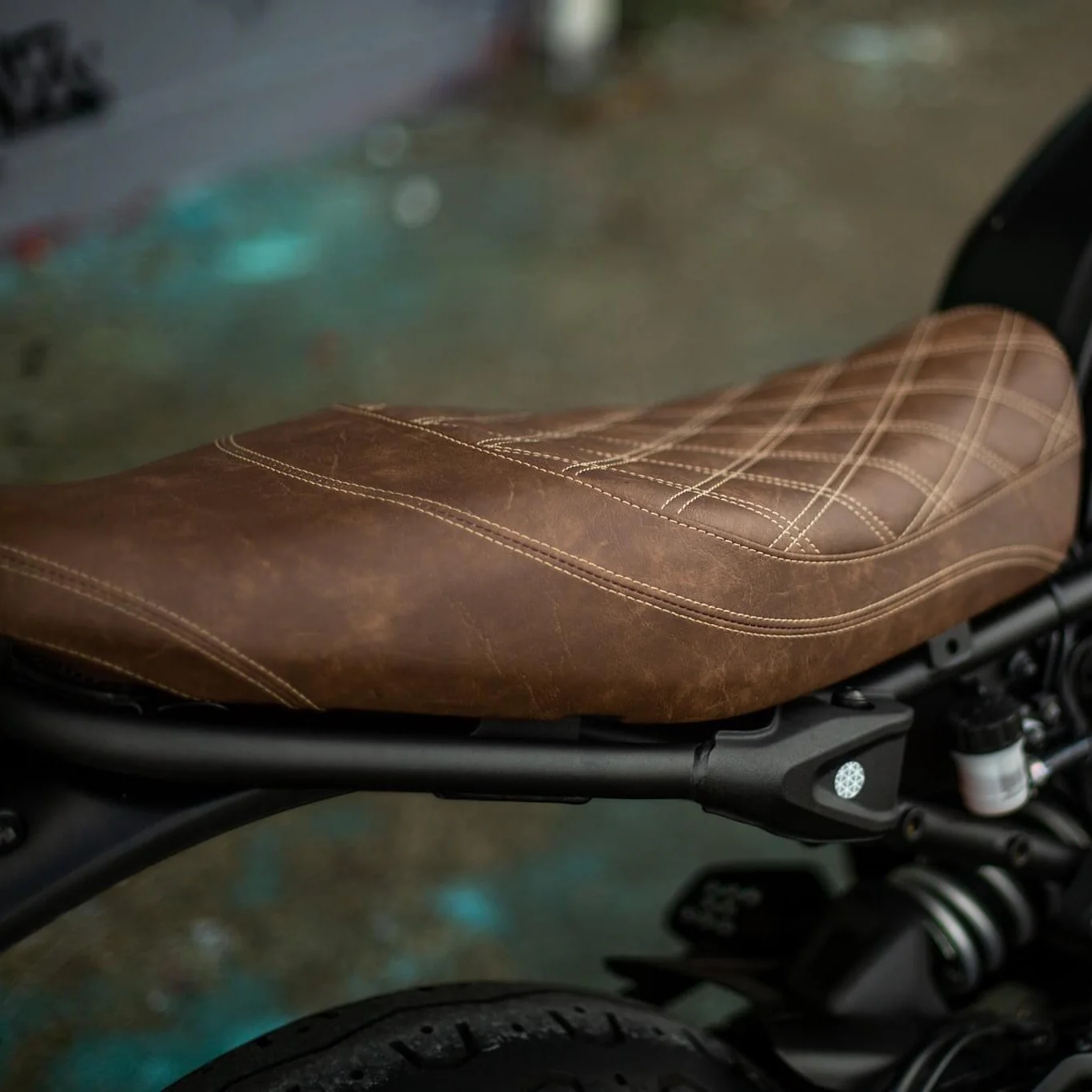 YAMAHA XSR700 (2016-2026+) COMFORT SEAT TRIM - Image 13